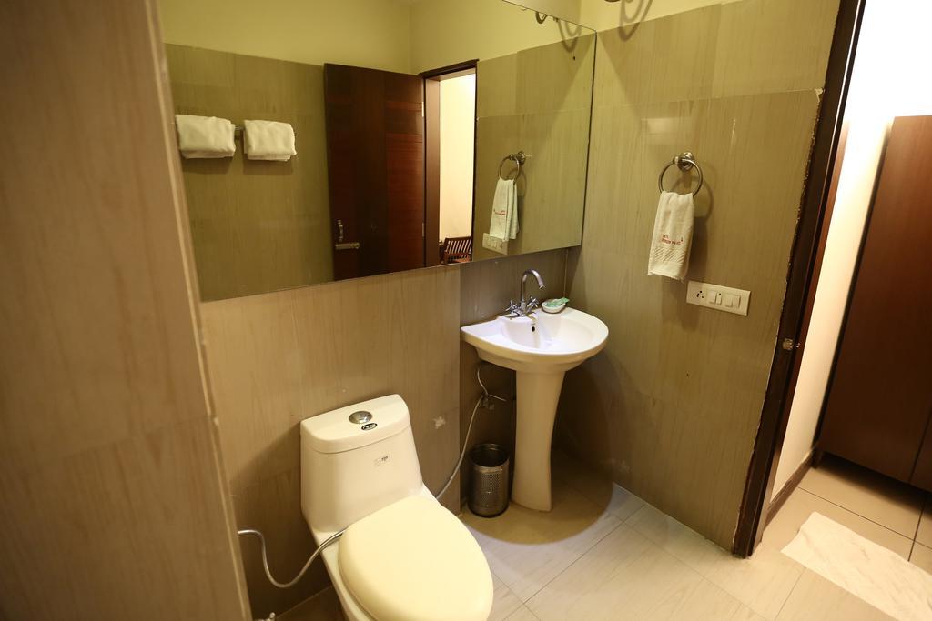 Click Hotel Kohinoor, Ludhiana Exterior photo